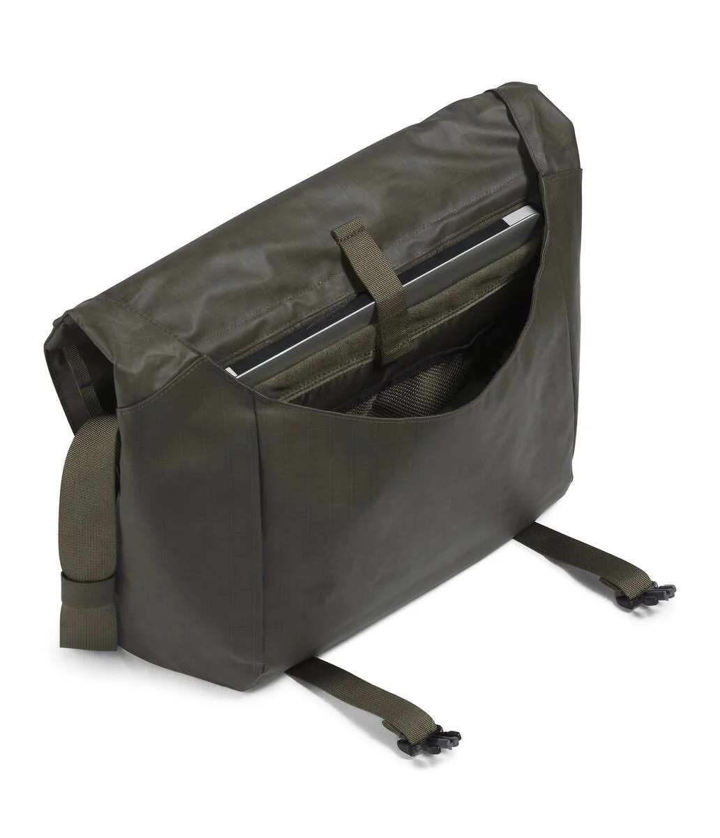 Base Camp Voyager Messenger Bag - Image 4