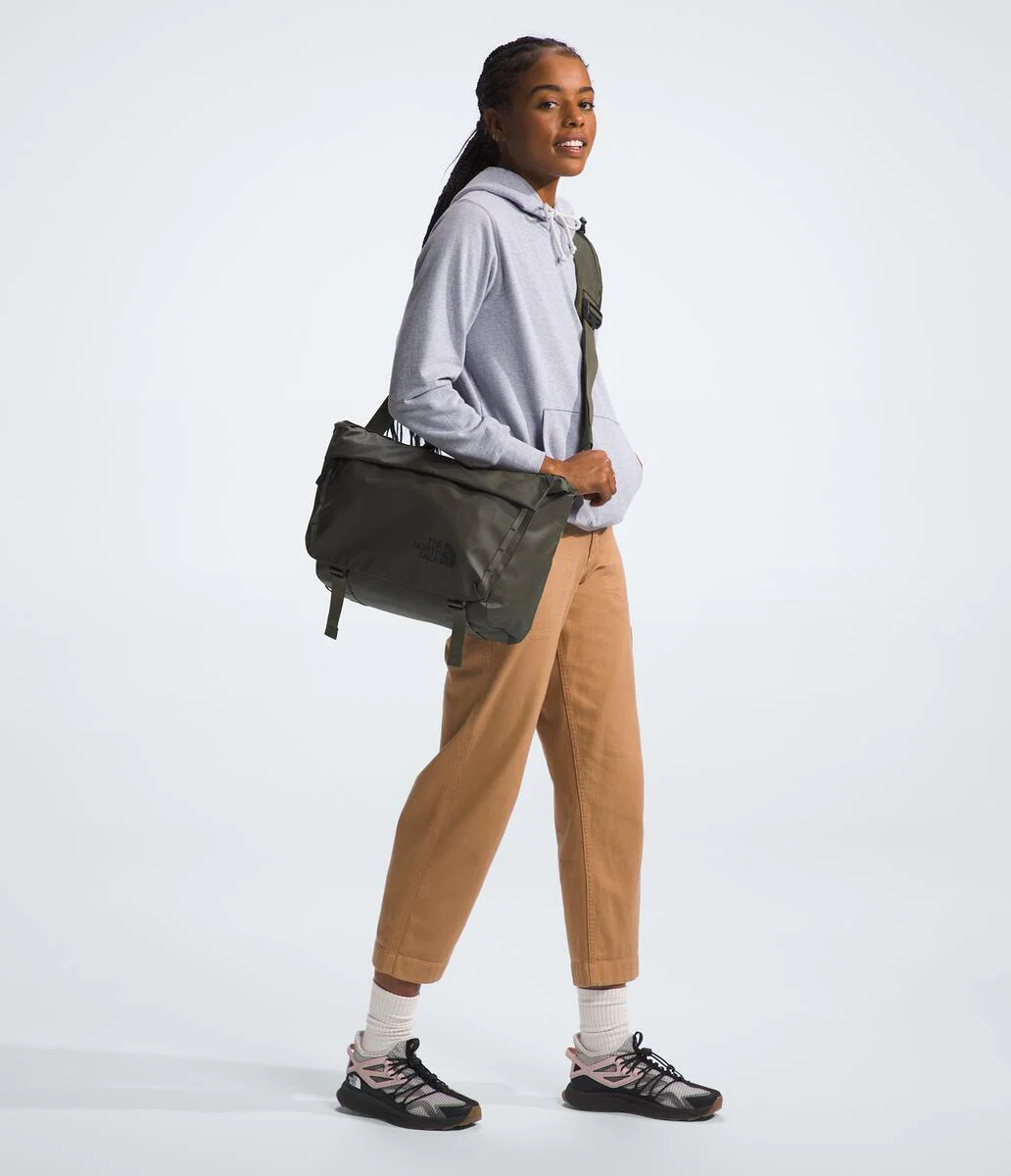 Base Camp Voyager Messenger Bag - Image 5