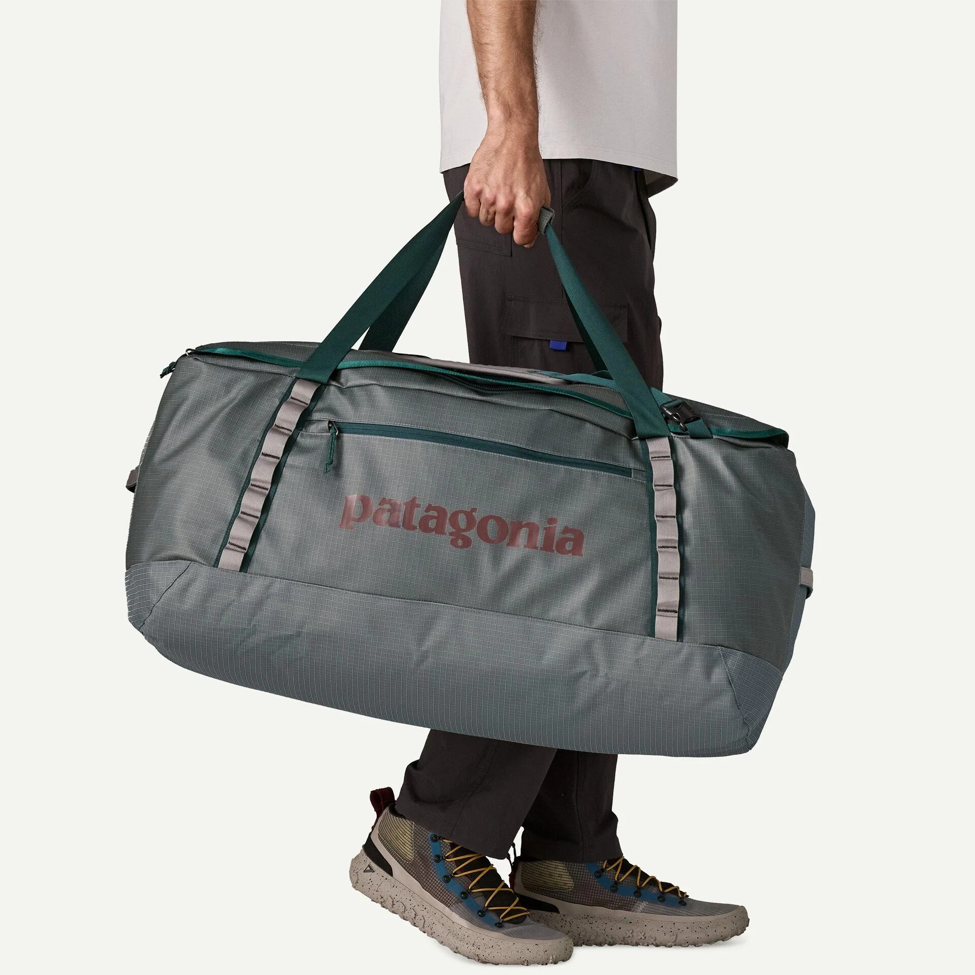 Black Hole Duffel 100L - Image 3