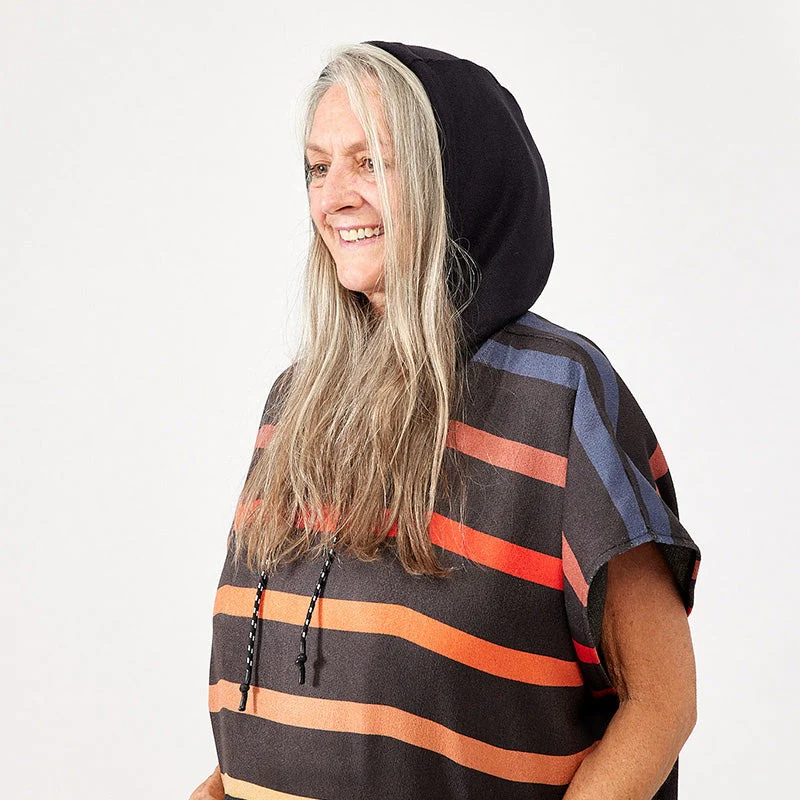 Changing Poncho Small/Medium - Image 2