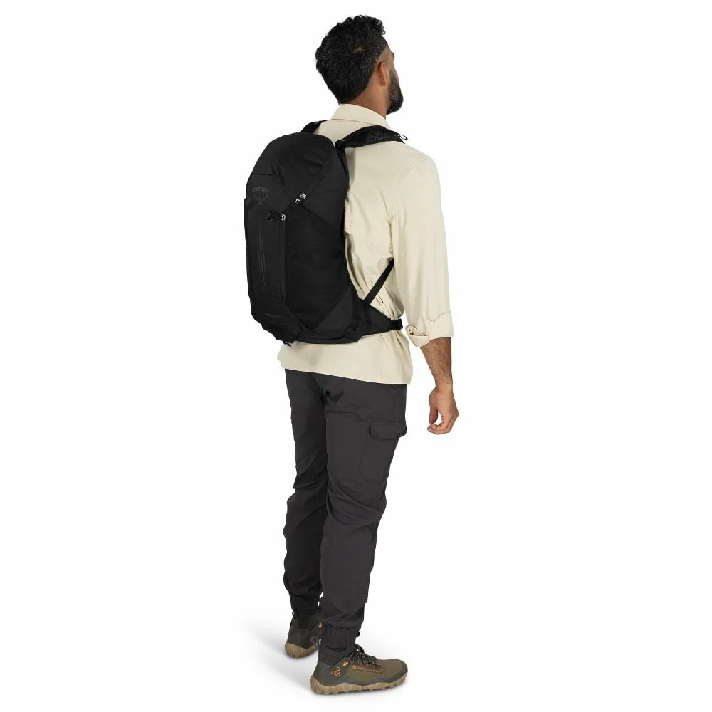 Hikelite LT 16 Hiking Backpack - Image 6