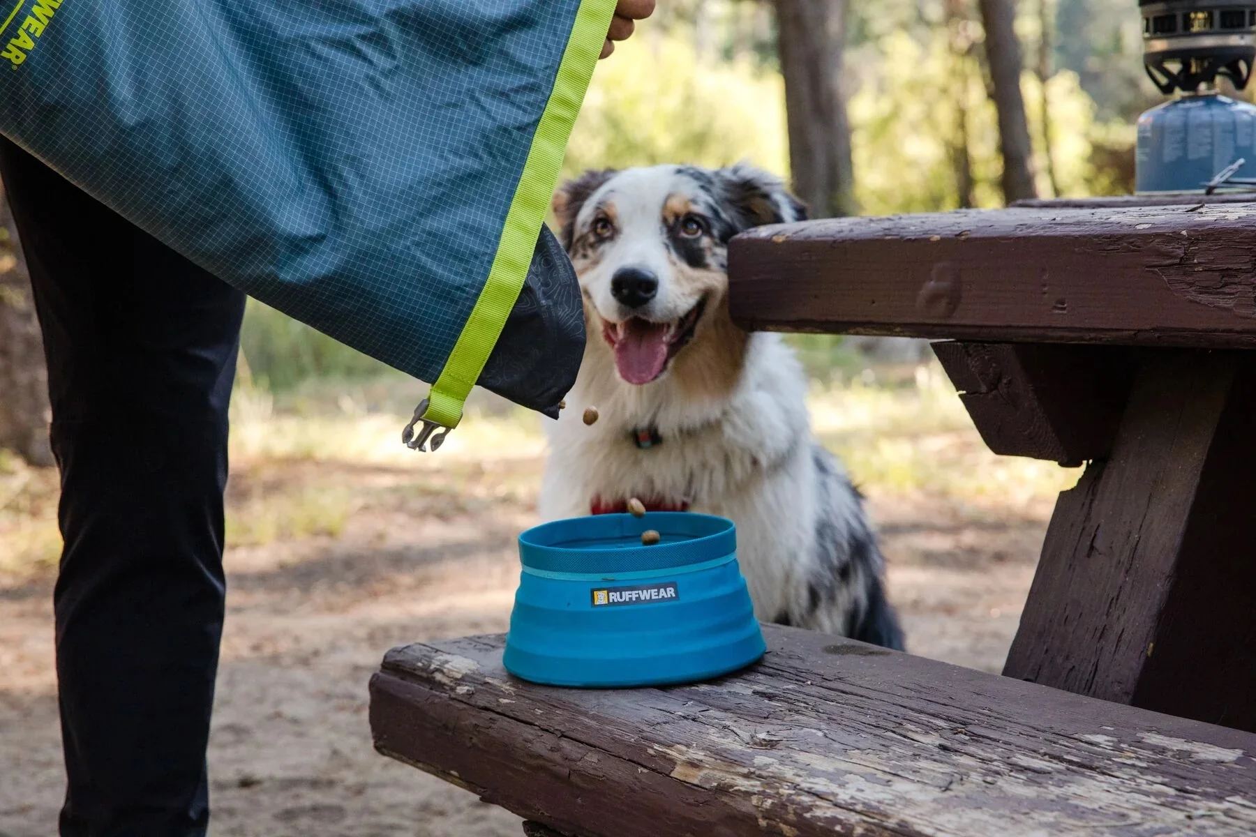 Kibble Kaddie Dog Food Travel Bag - Image 4
