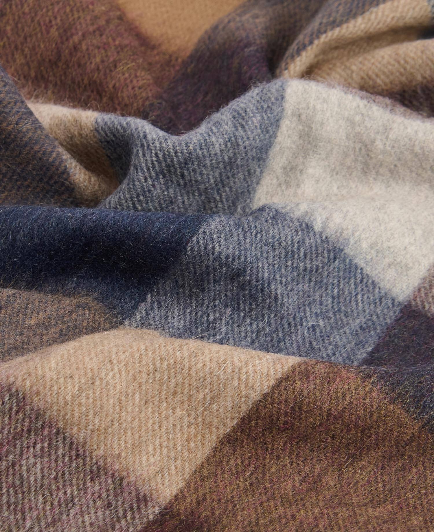 Lambswool Tattersall Scarf - Image 4