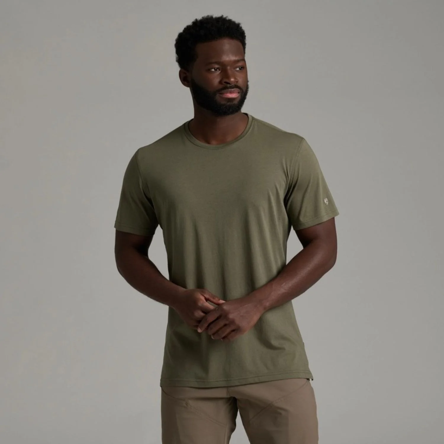 Men's De Fakto T