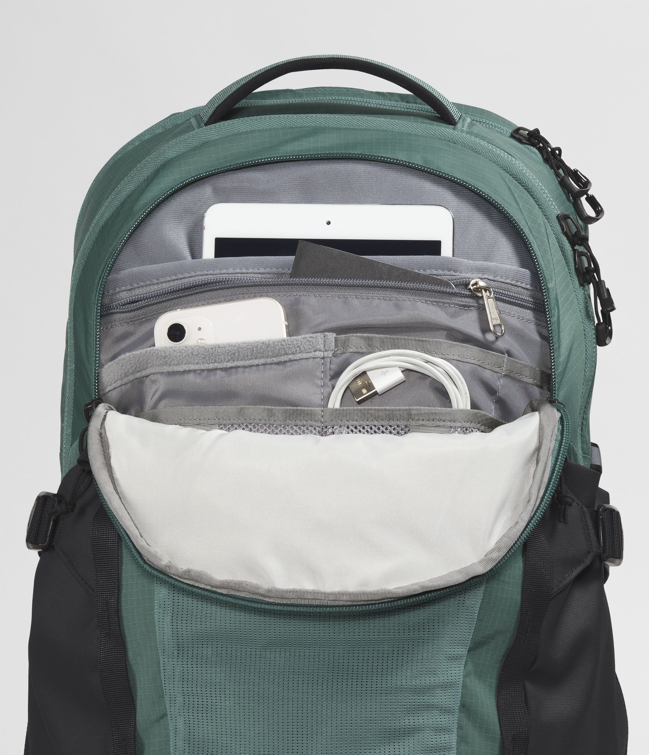Men's Recon Backpack - Image 4