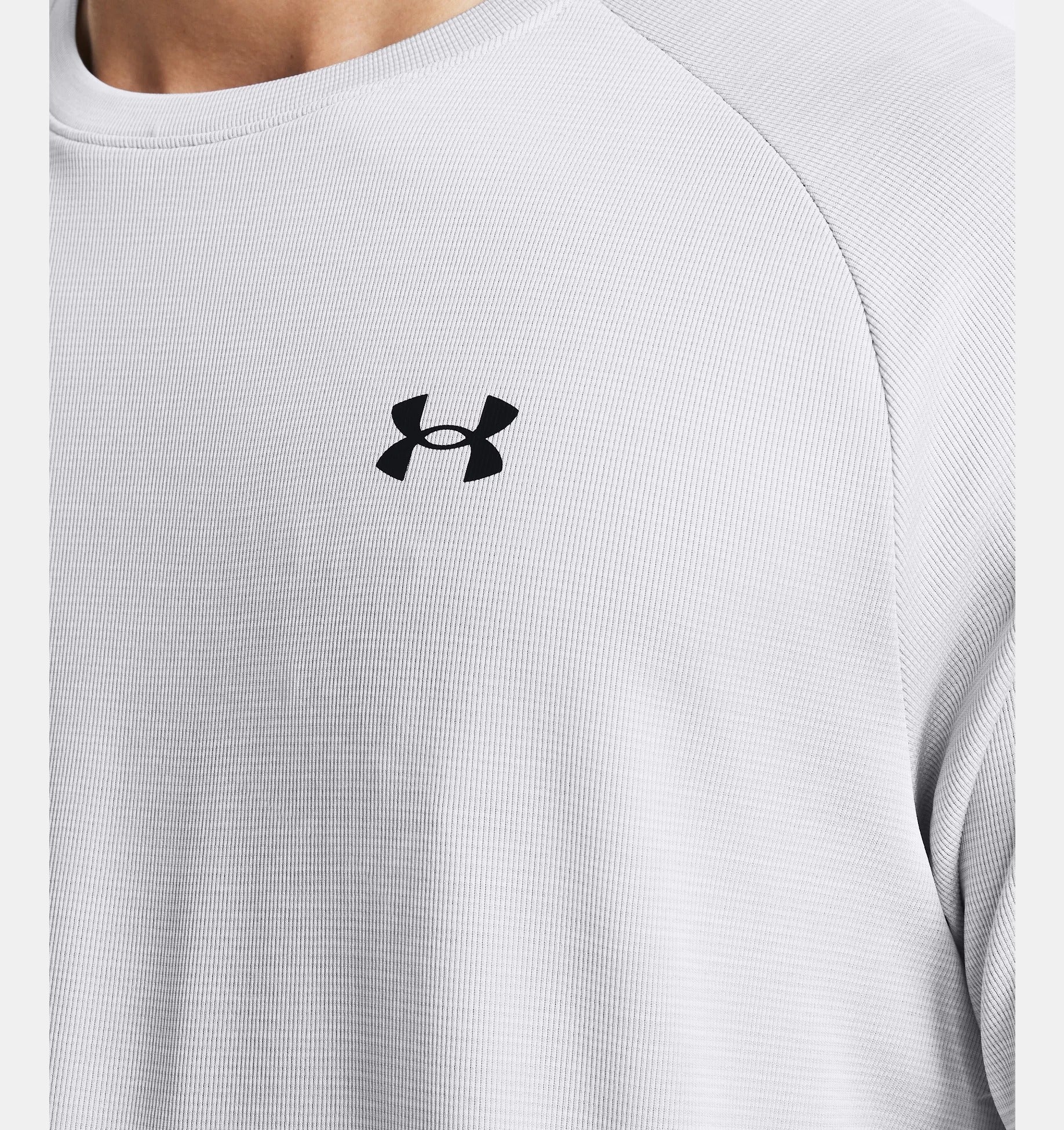 Men's UA Tech Textured Short Sleeve T-Shirt - Image 3