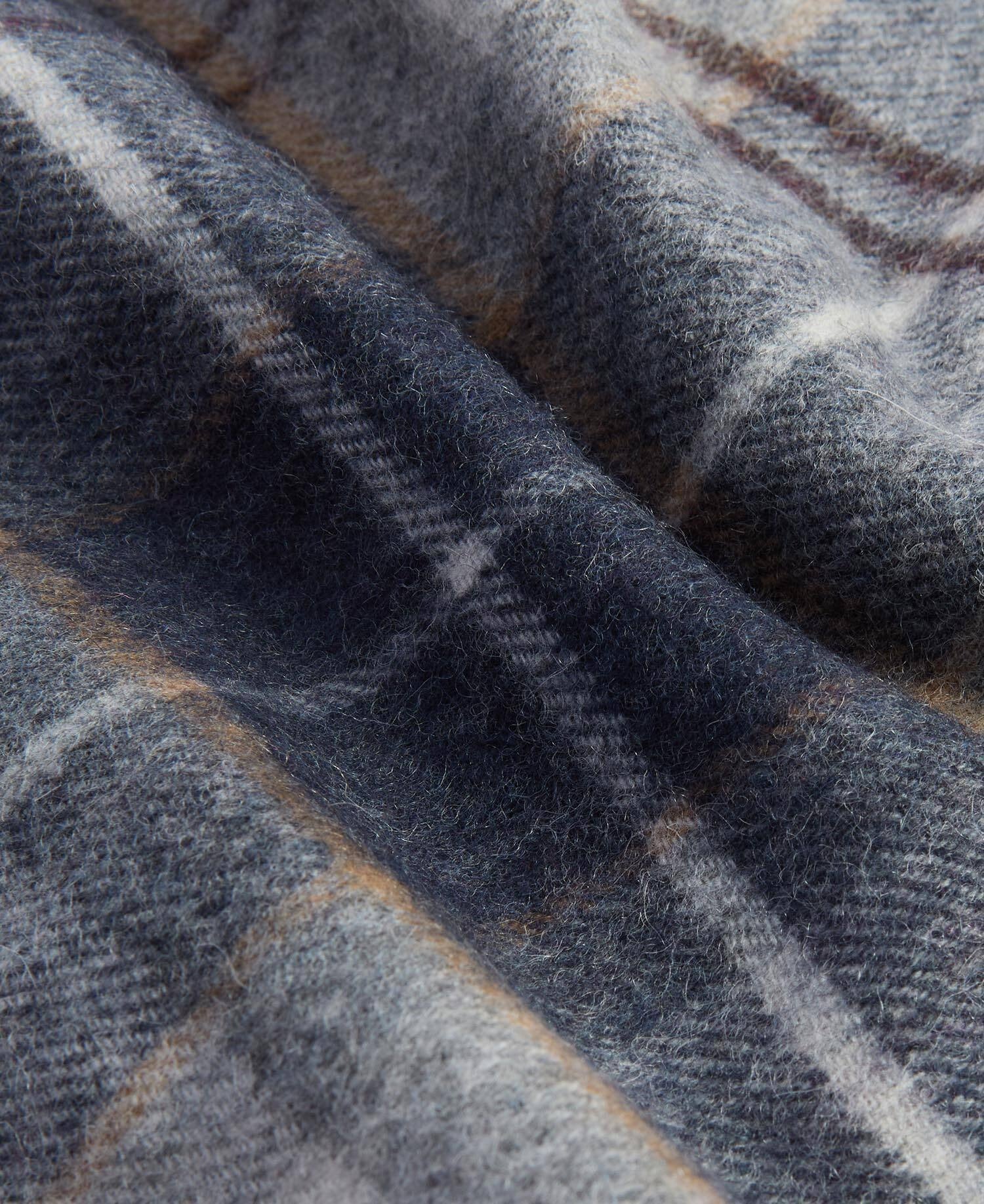 Merino Cashmere Tartan Scarf - Image 4