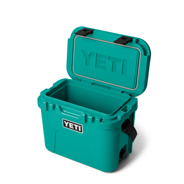 Roadie 15 Hard Cooler - Image 3