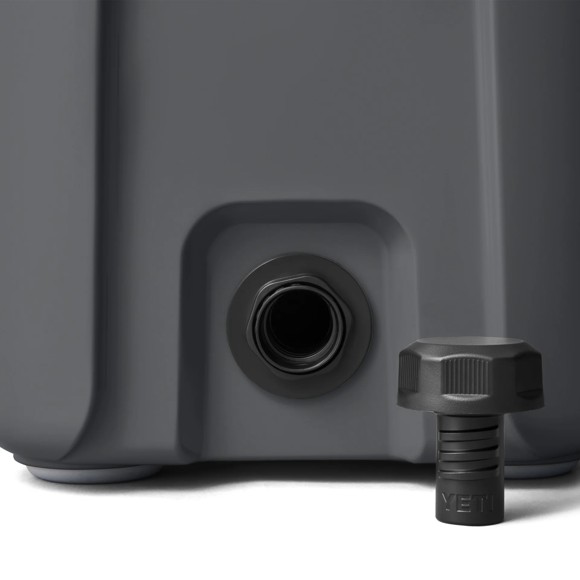 Roadie 15 Hard Cooler - Image 5