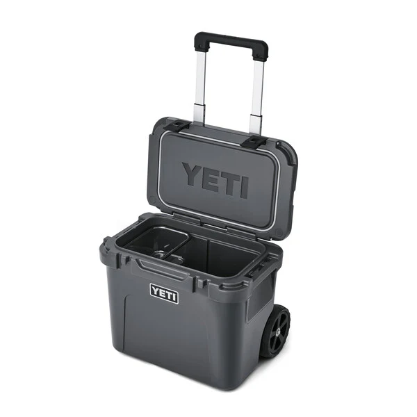 Roadie 32 Wheeled Cooler - Image 2