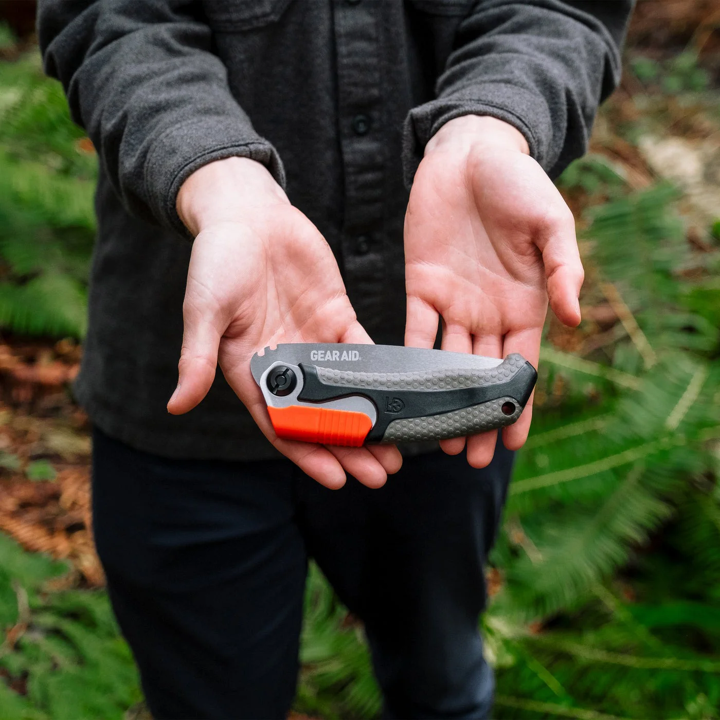 Skara Camp Saw with Sheath - Image 4
