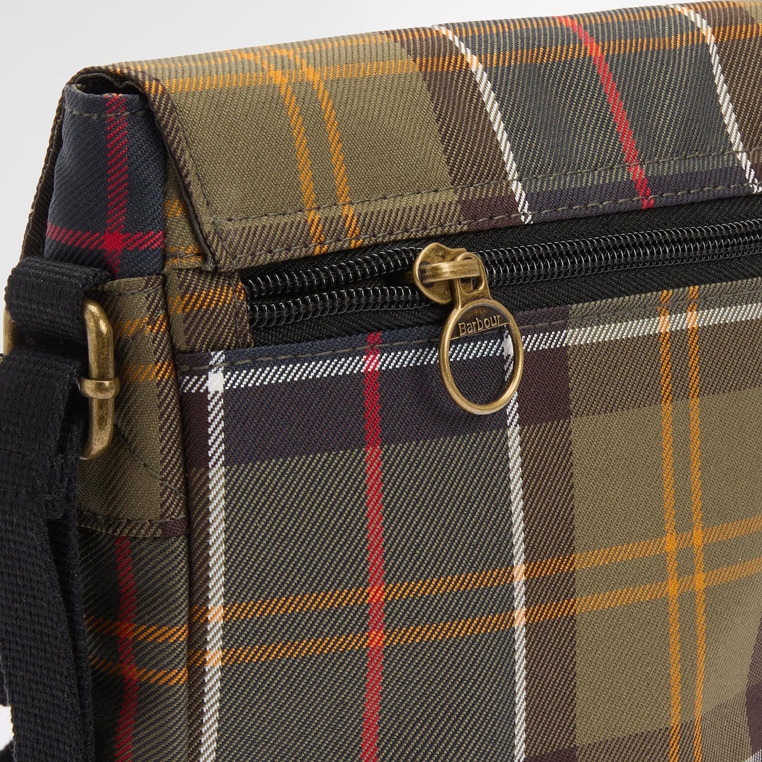 Torridon Tartan Flight Bag - Image 5