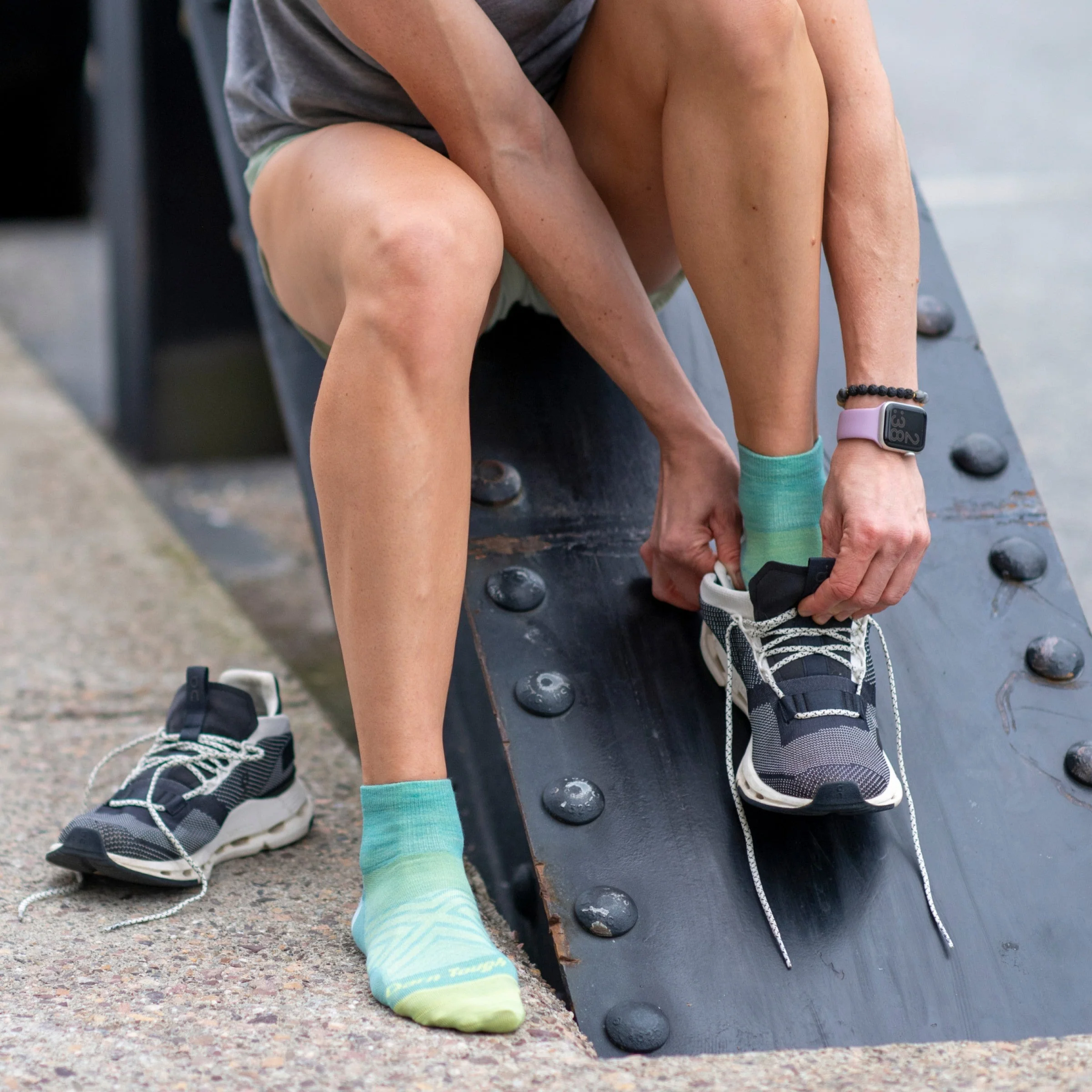 Women's 1/4 Ultra-Lightweight Running Socks - Image 2