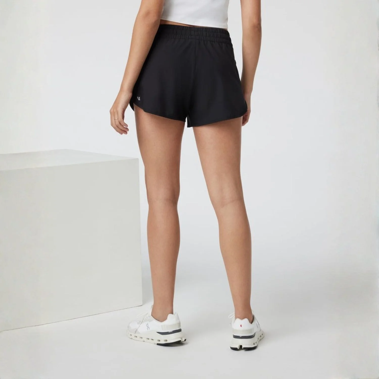 Women's Clementine 2.0 Short 4" - Image 2