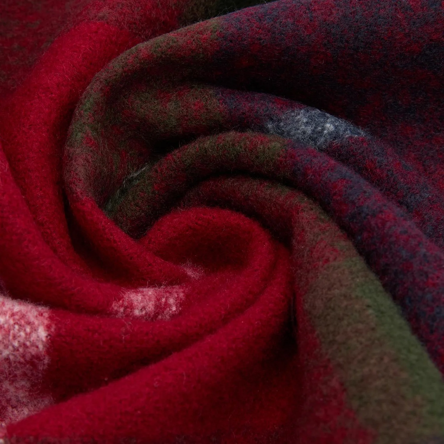 Women's Deanna Tartan Scarf - Image 4