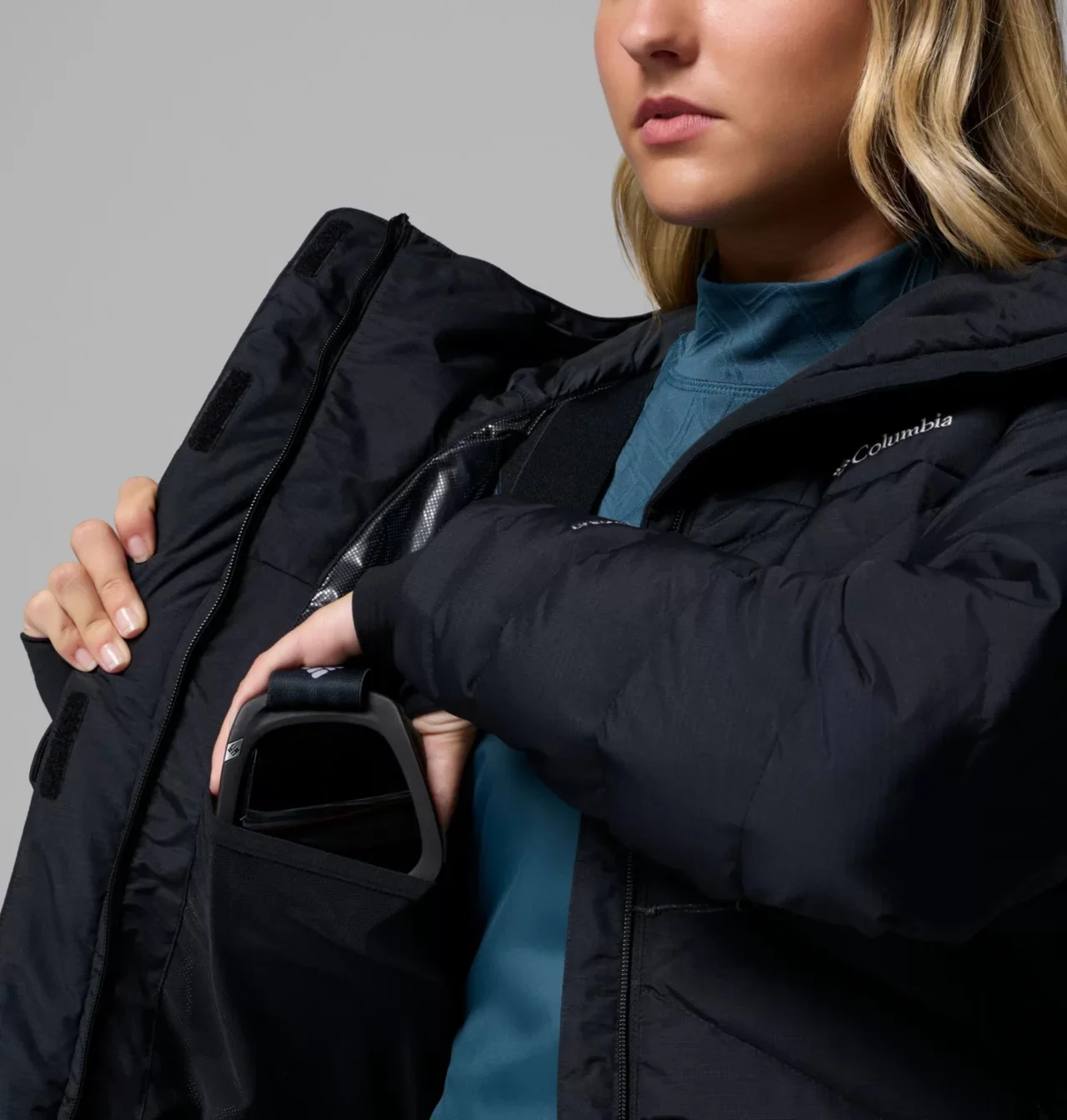 Women's Lay D Down V Jacket - Image 4