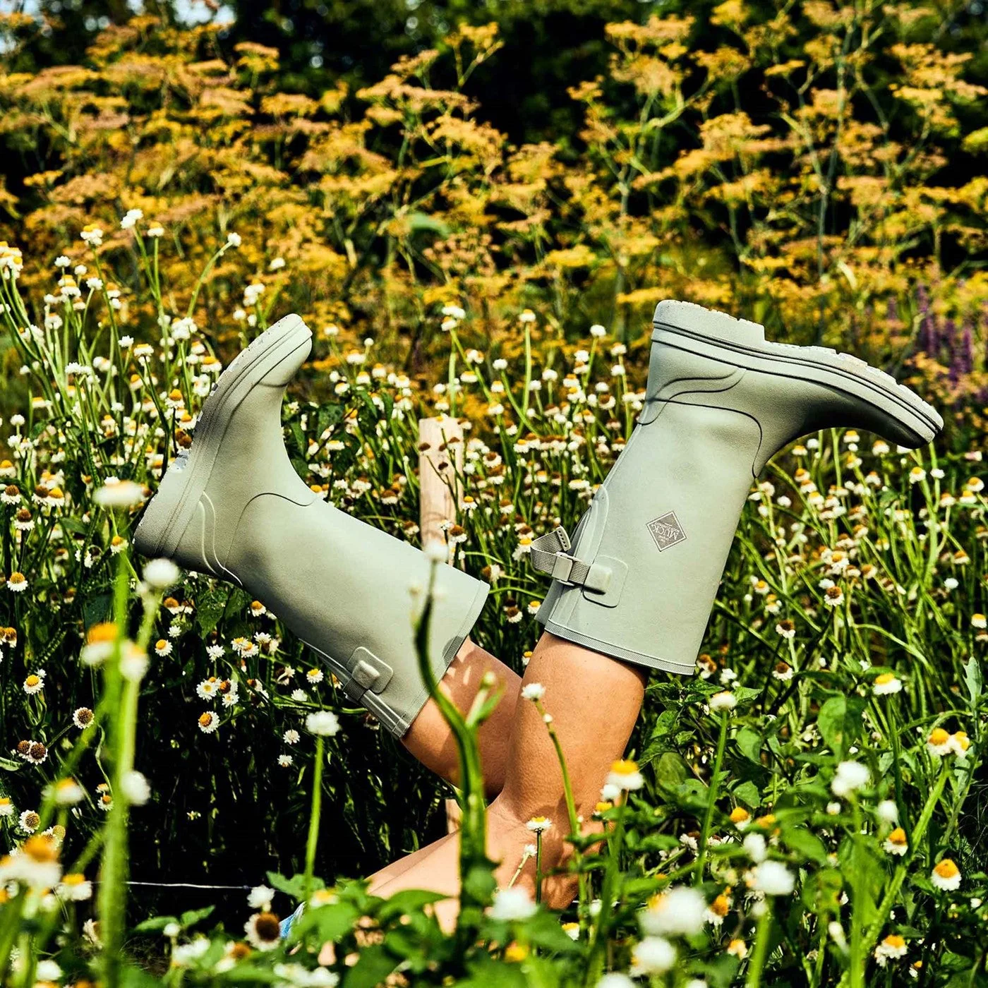 Women's Rainscape 12 Inch Round Toe Rain Boots - Image 4