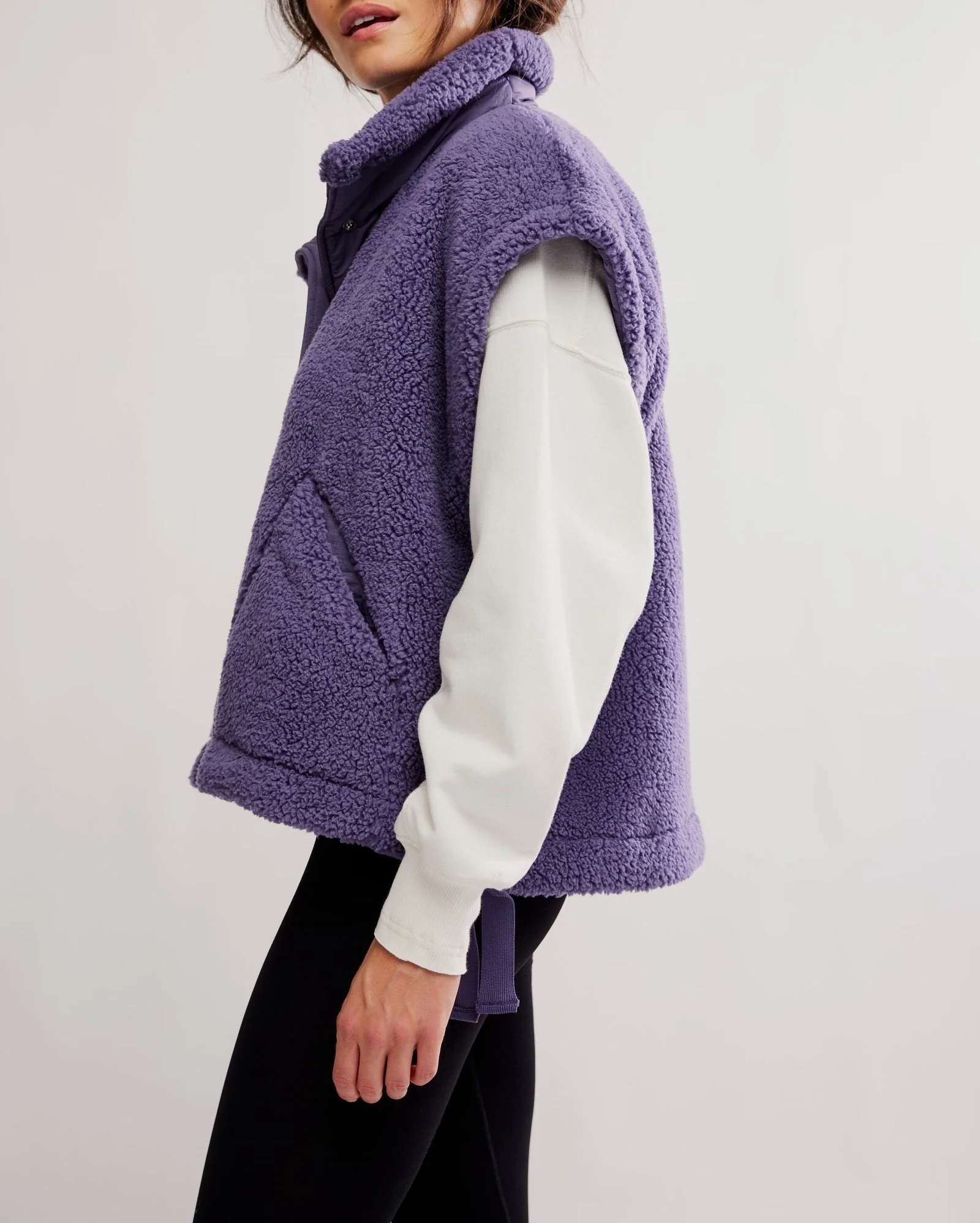 Women's Scout it Out Fleece Vest - Image 2