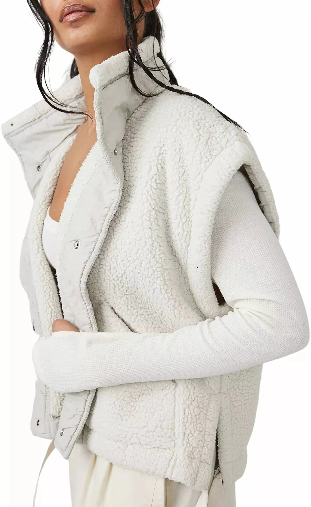 Women's Scout it Out Vest - Image 3