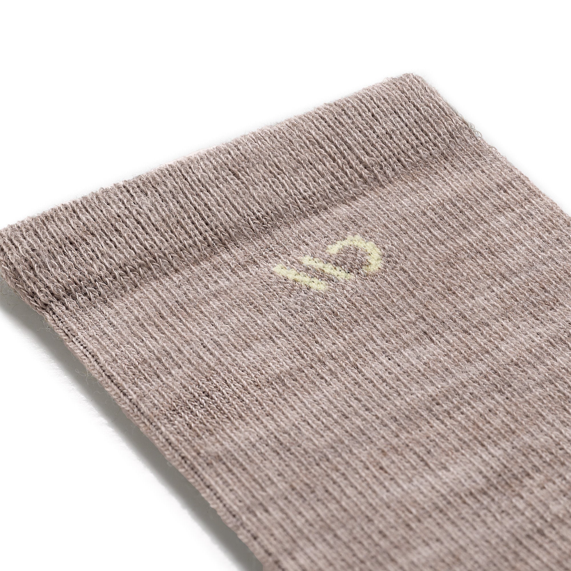 Women's Solid Midweight Crew Socks - Image 4