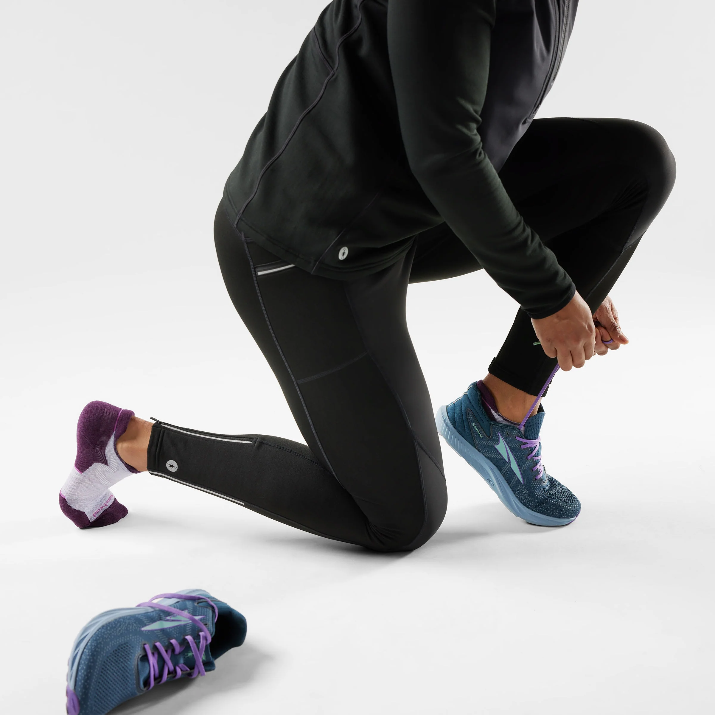 Women's Targeted Cushion Low Ankle Socks - Image 2
