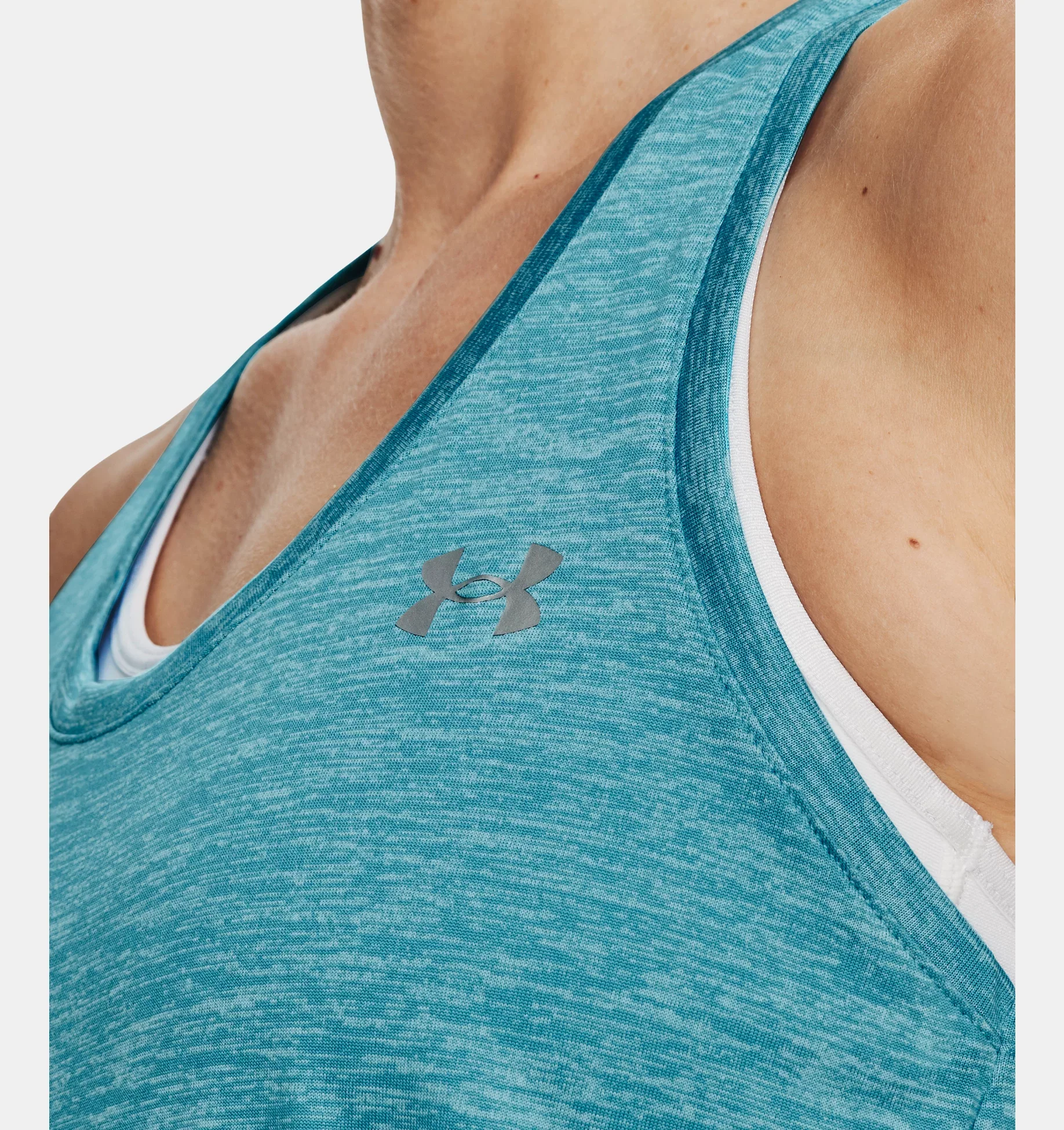 Women's Tech Twist Tank Top - Image 3