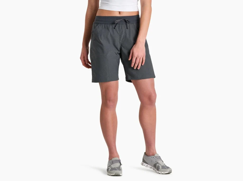 Women's Trekr Pull On Short 8"