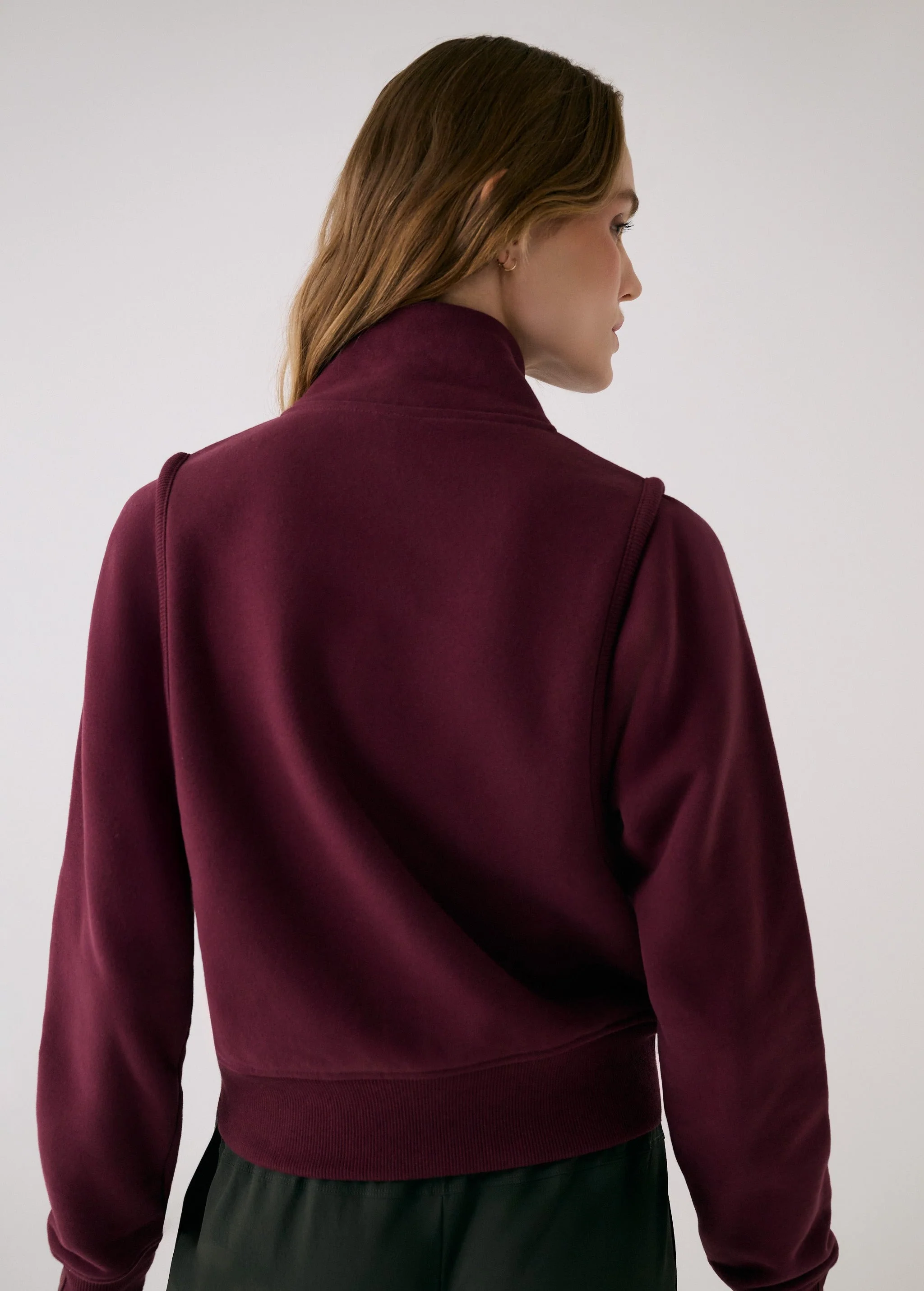Yonder Half Zip Sweatshirt - Image 3